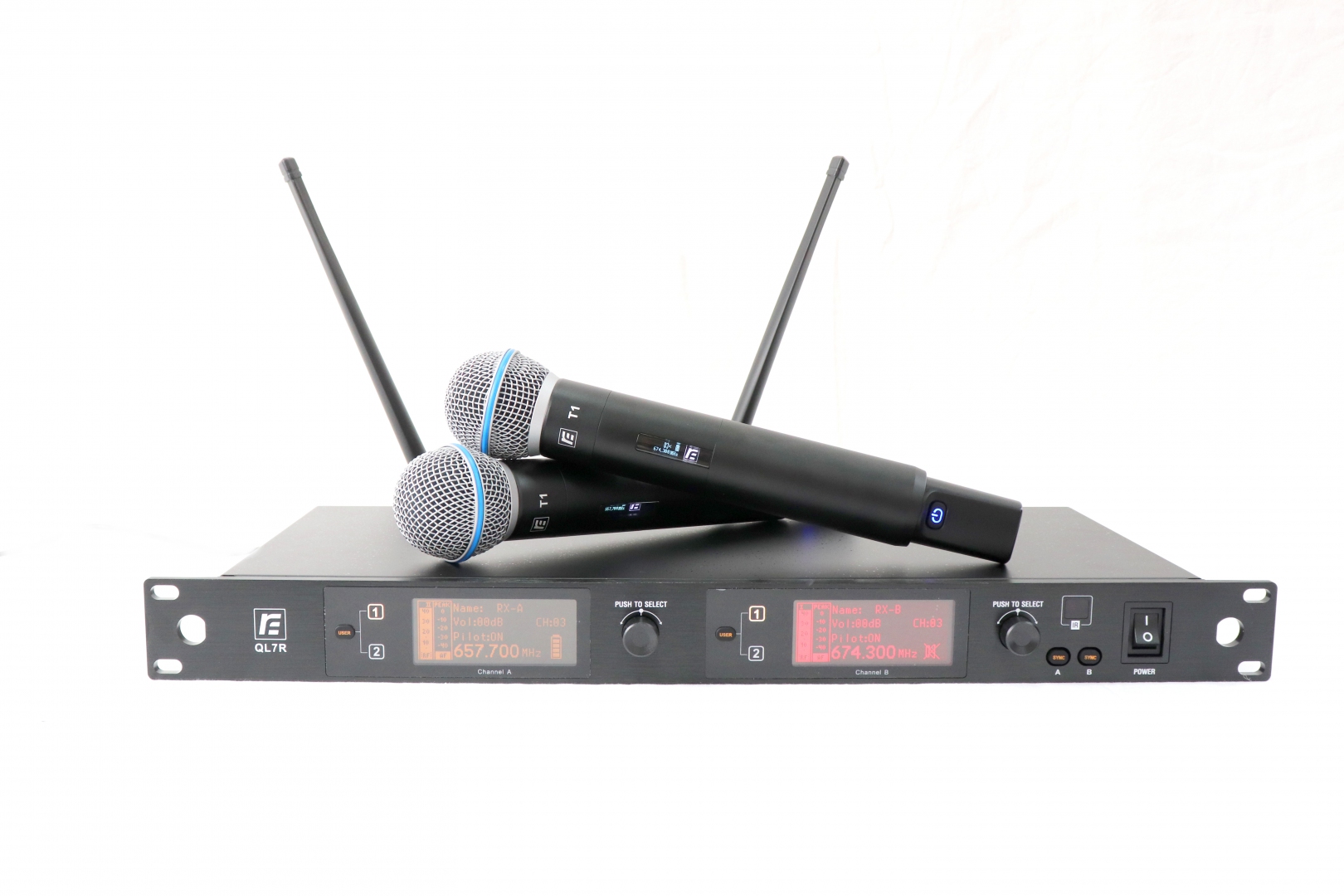 RFIntell QL7R/T1-A 651,800-683,400 МГц 2-канальная радиосистема с 2-мя ручными микрофонами в Киришах